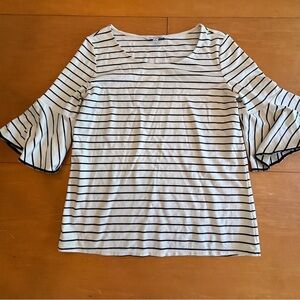 41 Hawthorn White and Gray Bell Sleeve Blouse